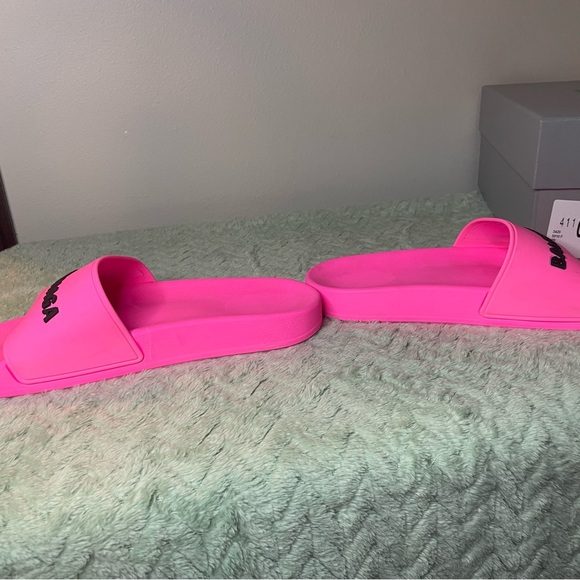 Authentic Balenciaga Pink Slides - Picture 6 of 6
